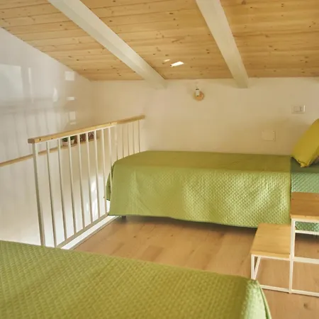 Nonnanina * 피스티치